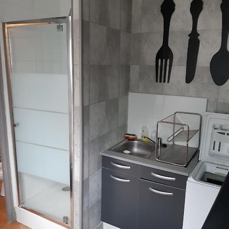 Maison Studio Sedan Meuble 14M2 Independant Экстерьер фото